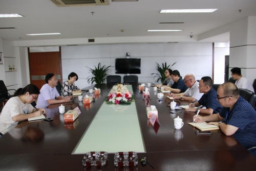【领导关怀】市建委主任孔春浩莅临美高梅mgm电子娱乐游戏集团开展高层次管理人才对接走访